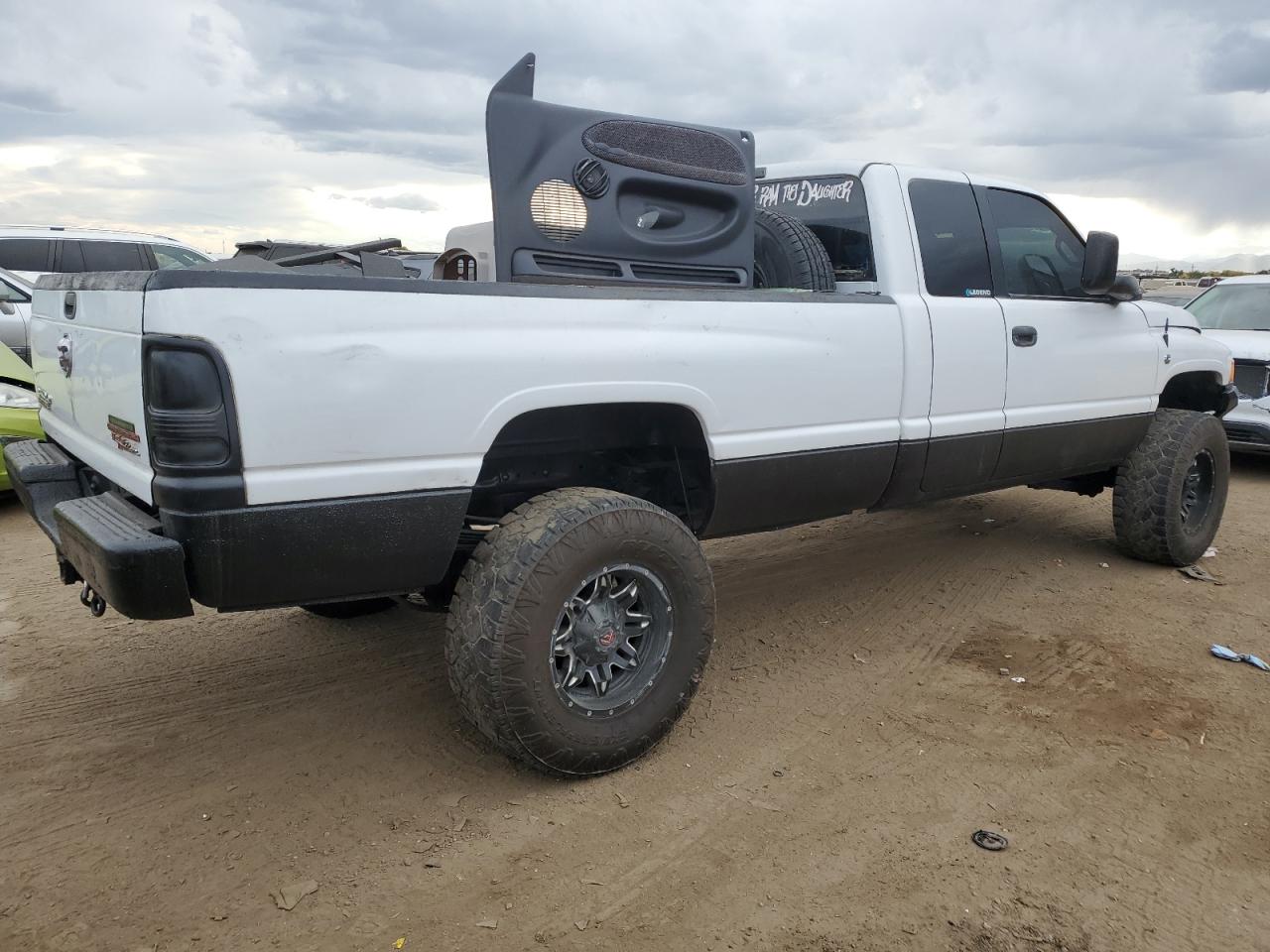 2002 Dodge RAM VIN 3B7KF23662M213733 Copart auction photo, minor dent/scratches damage thumbnail 3
