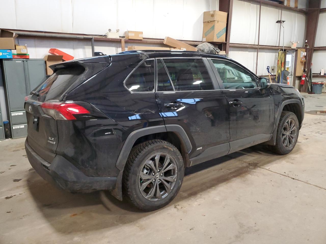 2024 Toyota RAV 4 VIN 2T3RWRFVXRW242185 Copart auction photo, side / front end damage thumbnail 3