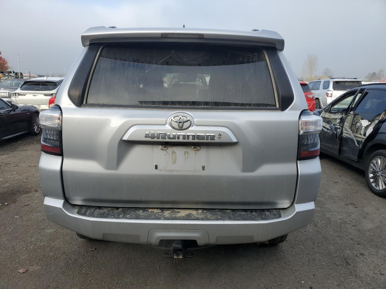 2021 Toyota 4Runner VIN JTEMU5JR9M5932329 Copart auction photo, front end damage thumbnail 6