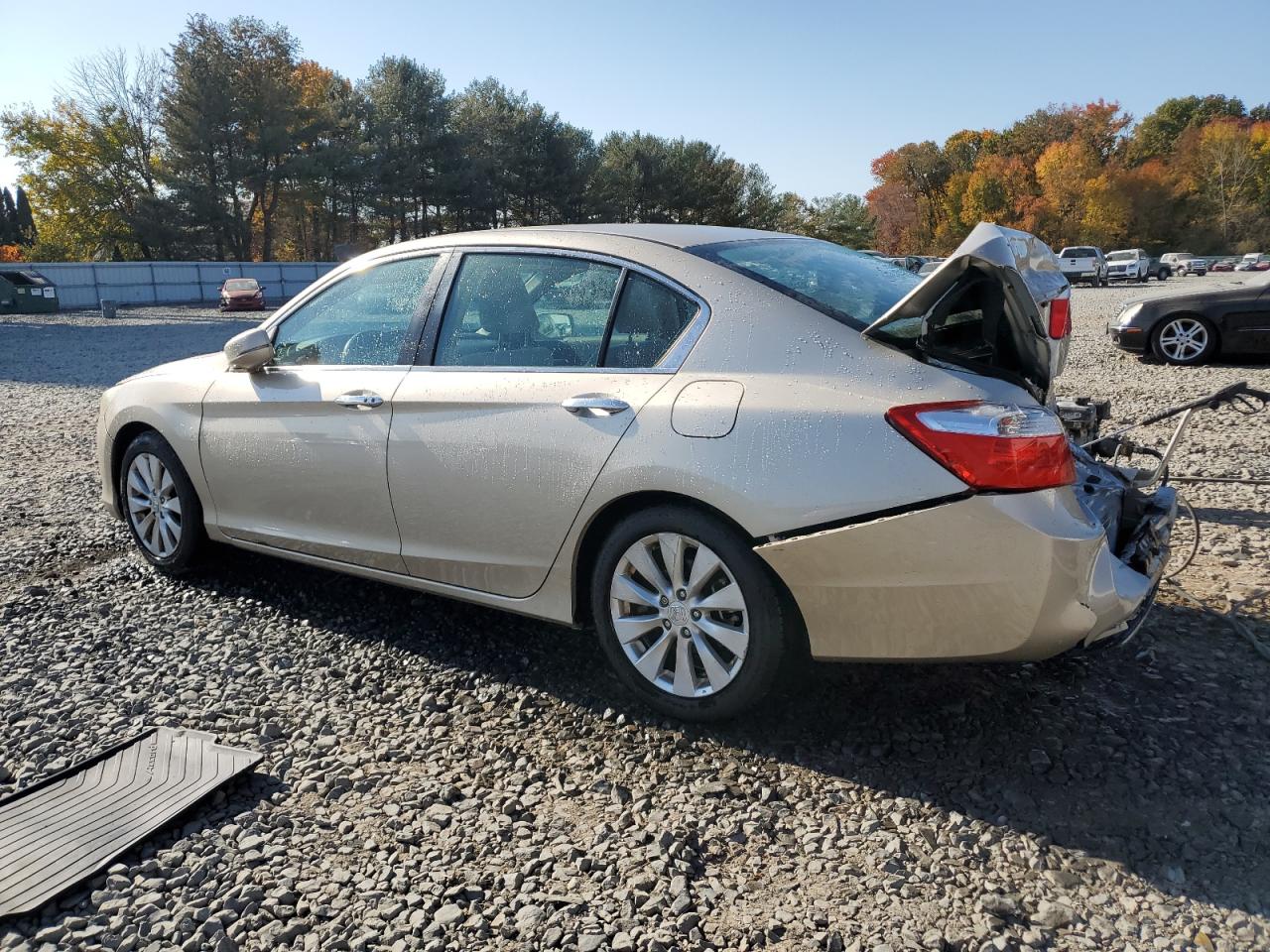2013 Honda Accord VIN 1HGCR2F77DA058403 Copart auction photo, rear end damage thumbnail 2