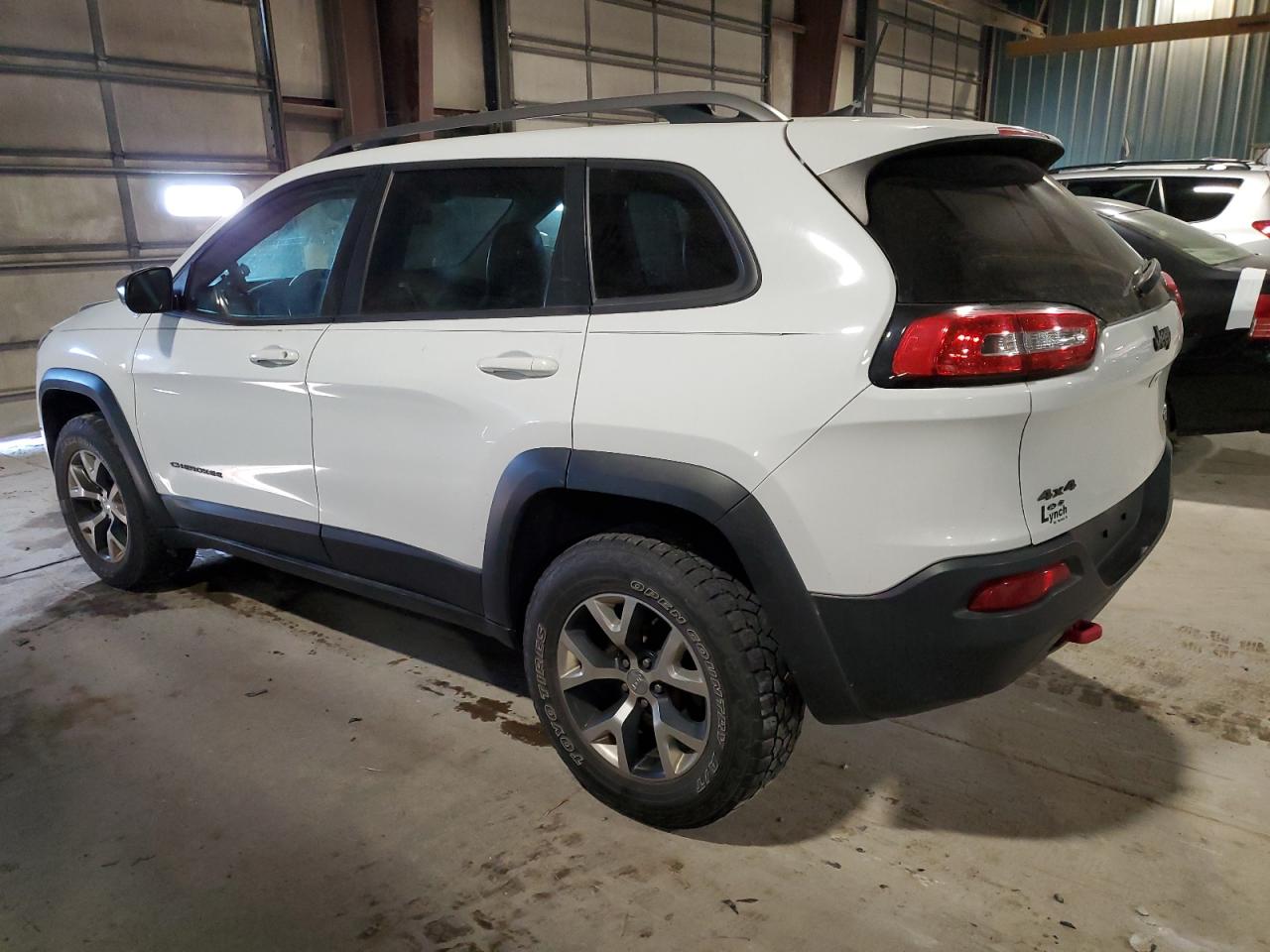 2016 Jeep Cherokee VIN 1C4PJMBS5GW153336 Copart auction photo, front end / minor dent/scratches damage thumbnail 2