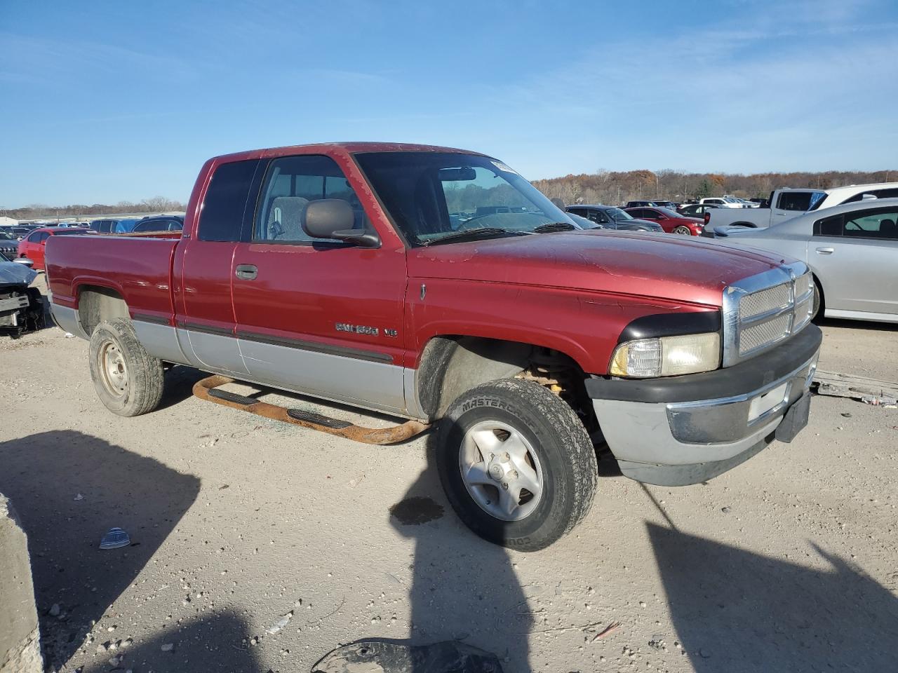 1999 Dodge RAM VIN 1B7HF13Z1XJ533688 Copart auction photo, front end damage thumbnail 4