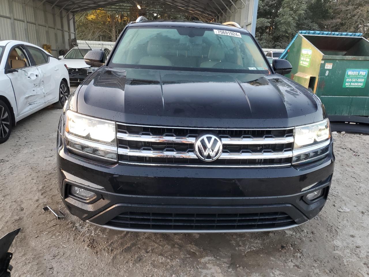 2018 Volkswagen Atlas VIN 1V2CP2CA2JC598163 Copart auction photo, rear end damage thumbnail 5