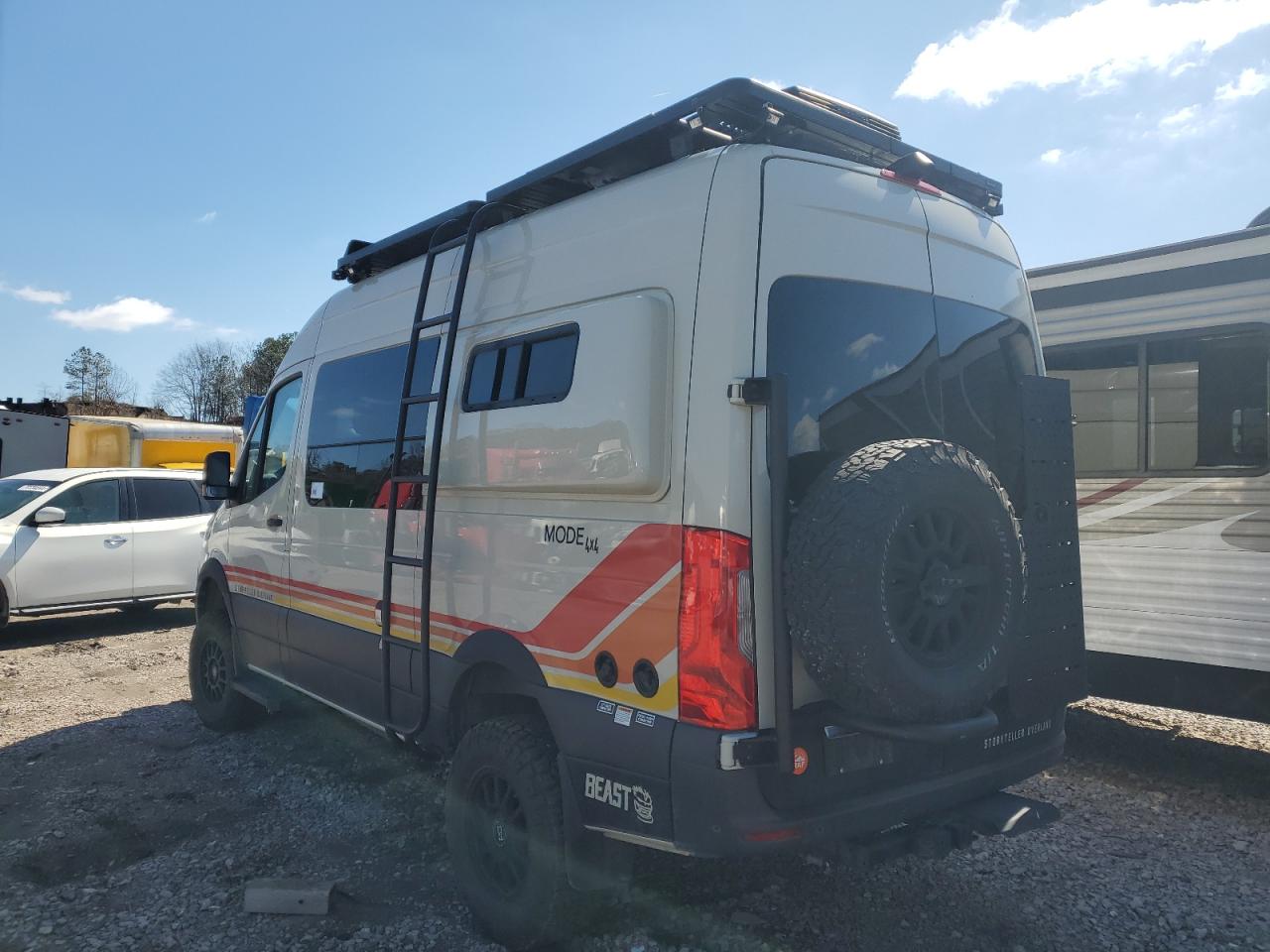 2020 Mercedes-Benz Sprinter VIN W1W4EBVY5LP208310 Copart auction photo, water/flood / side damage thumbnail 3
