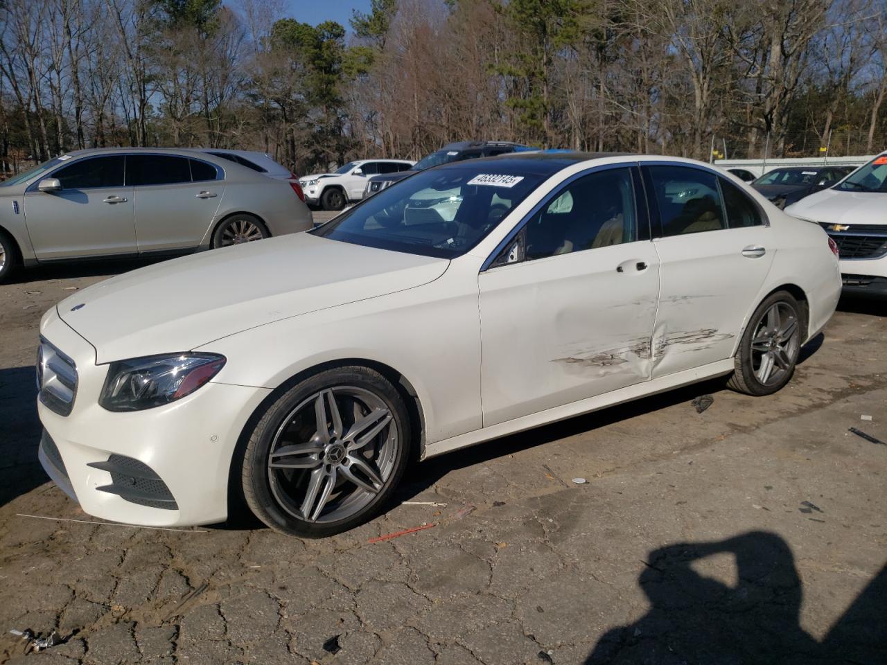 2018 Mercedes-Benz E-klasse VIN WDDZF4JB4JA372665