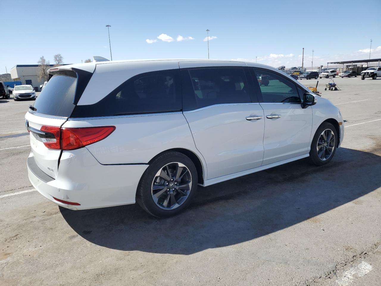 2024 Honda Odyssey VIN 5FNRL6H90RB039223 Copart auction photo, rear end / side damage thumbnail 3