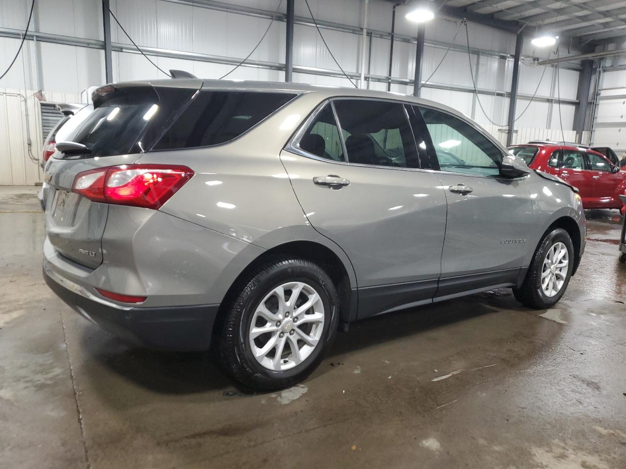 2018 Chevrolet Equinox VIN 3GNAXSEV2JS552343 Copart auction photo, front end / side damage thumbnail 3