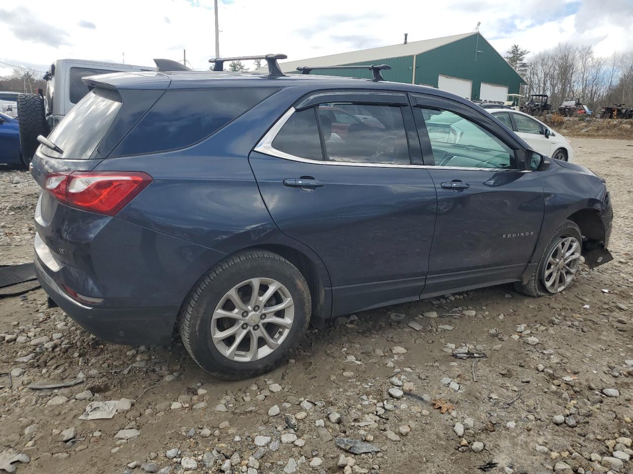 2018 Chevrolet Equinox VIN 3GNAXJEV5JL304933 Copart auction photo, front end / minor dent/scratches damage thumbnail 3