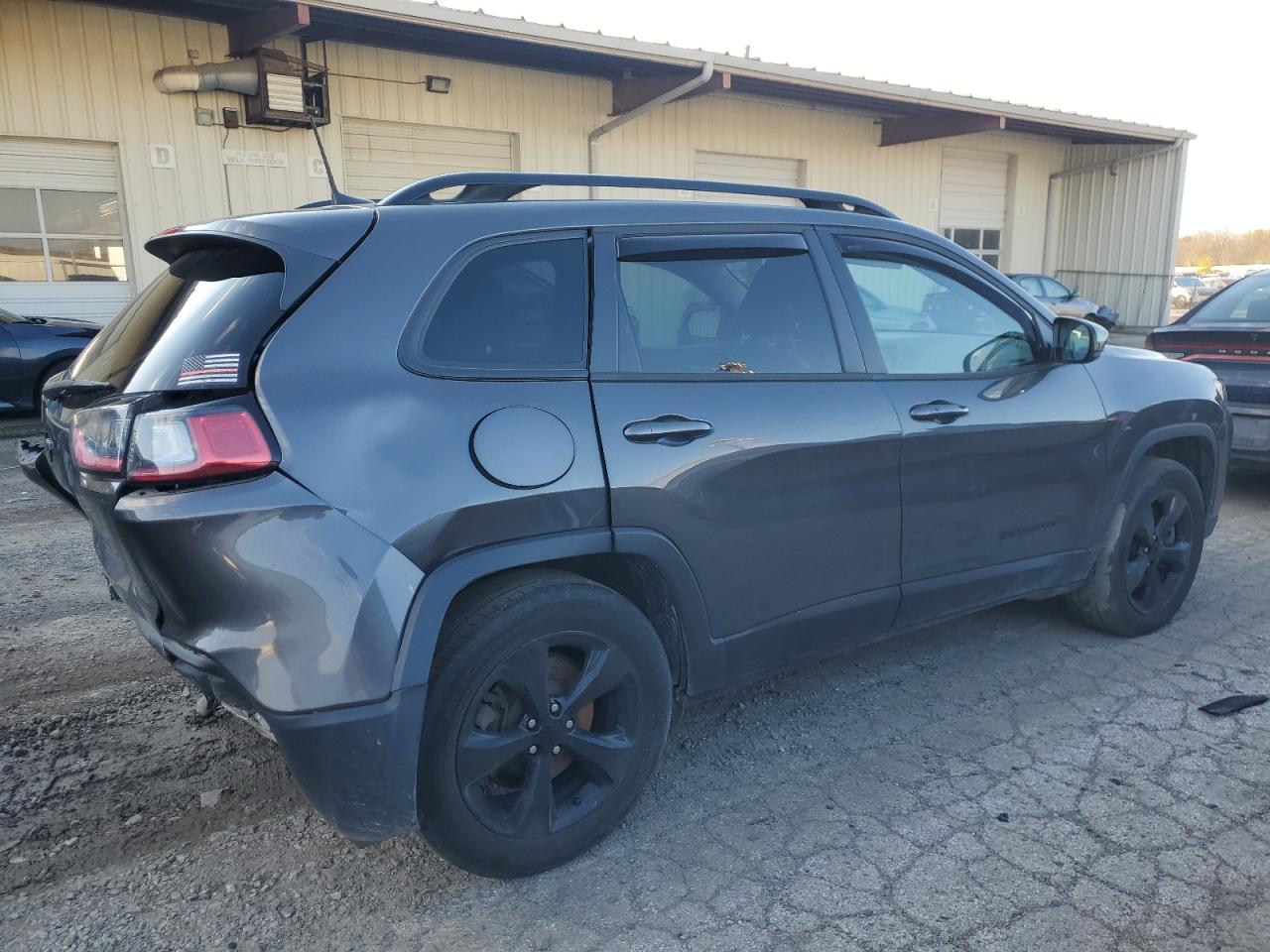 2020 Jeep Cherokee VIN 1C4PJMLB3LD576582 Copart auction photo, undercarriage / rear end damage thumbnail 3