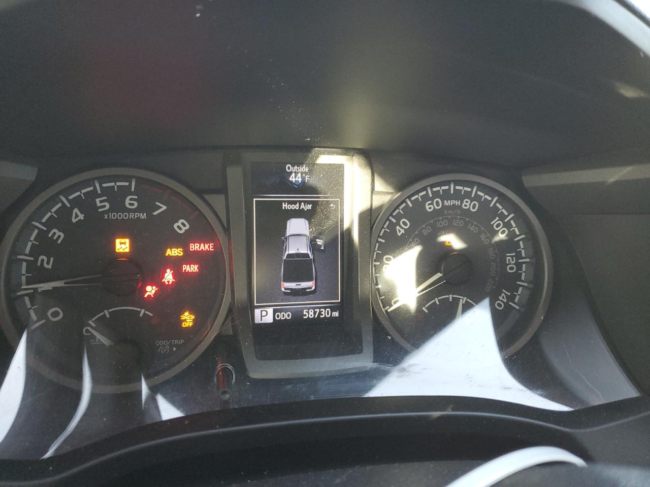 2018 Toyota Tacoma VIN 3TMCZ5AN1JM142561 Copart auction photo, front end / side damage thumbnail 9