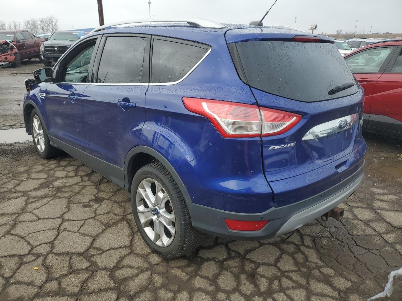 2015 Ford Escape VIN 1FMCU0J94FUA07190 Copart auction photo, front end damage thumbnail 2