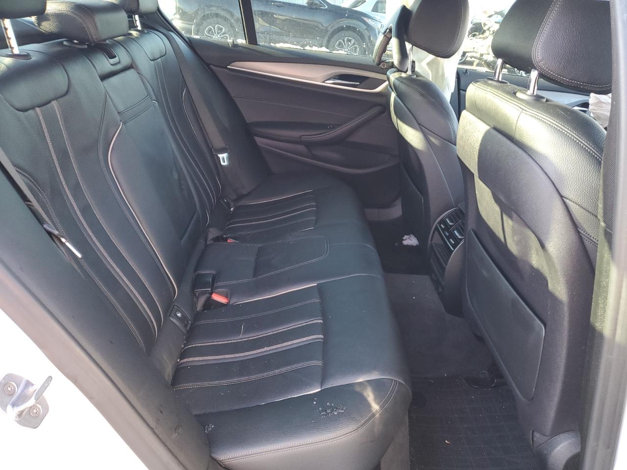 2018 BMW 5er VIN WBAJB1C56JB374370 Copart auction photo, front end damage thumbnail 10
