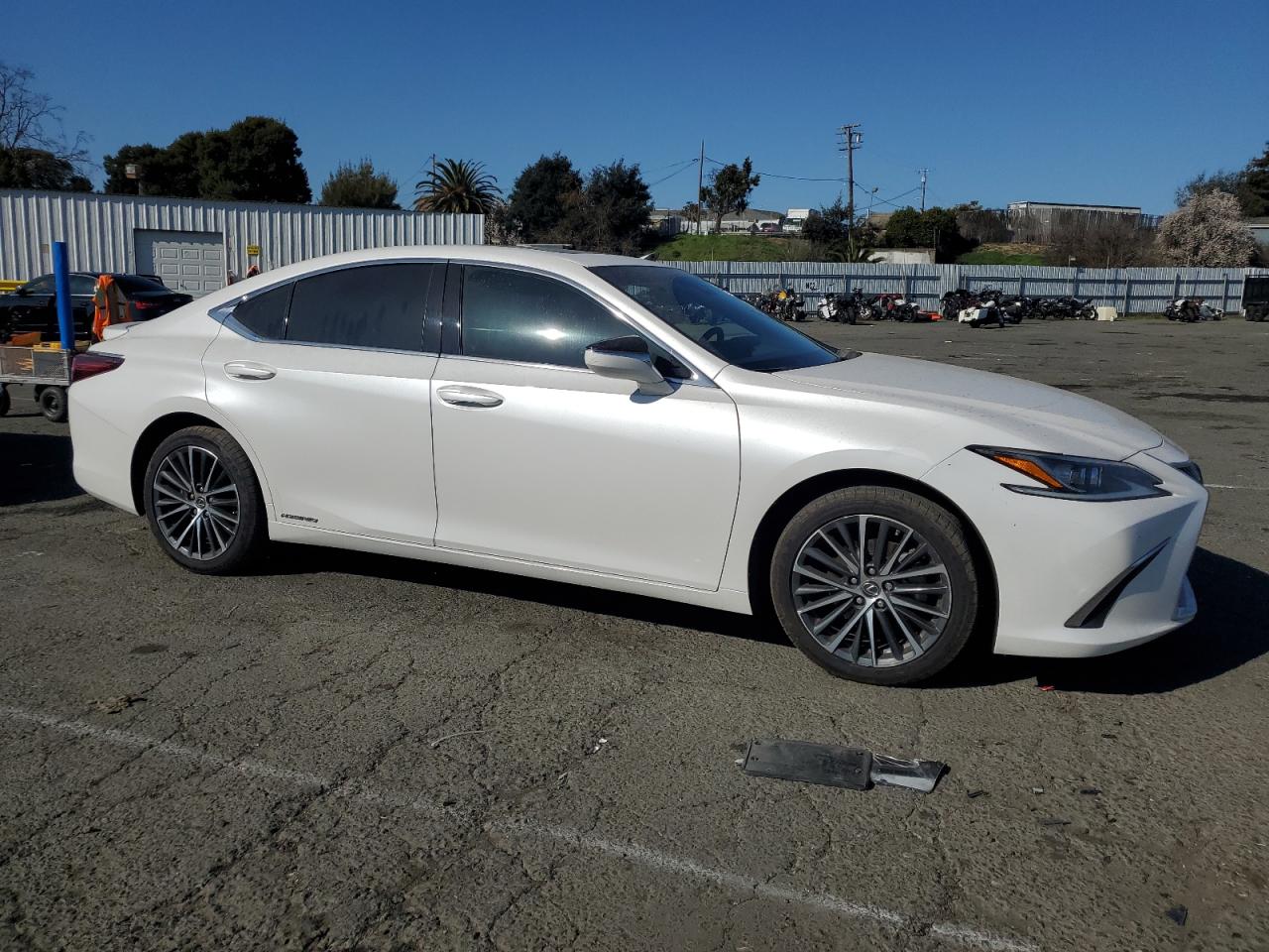 2022 Lexus ES VIN 58ADA1C10NU013702 Copart auction photo, side / rear end damage thumbnail 4
