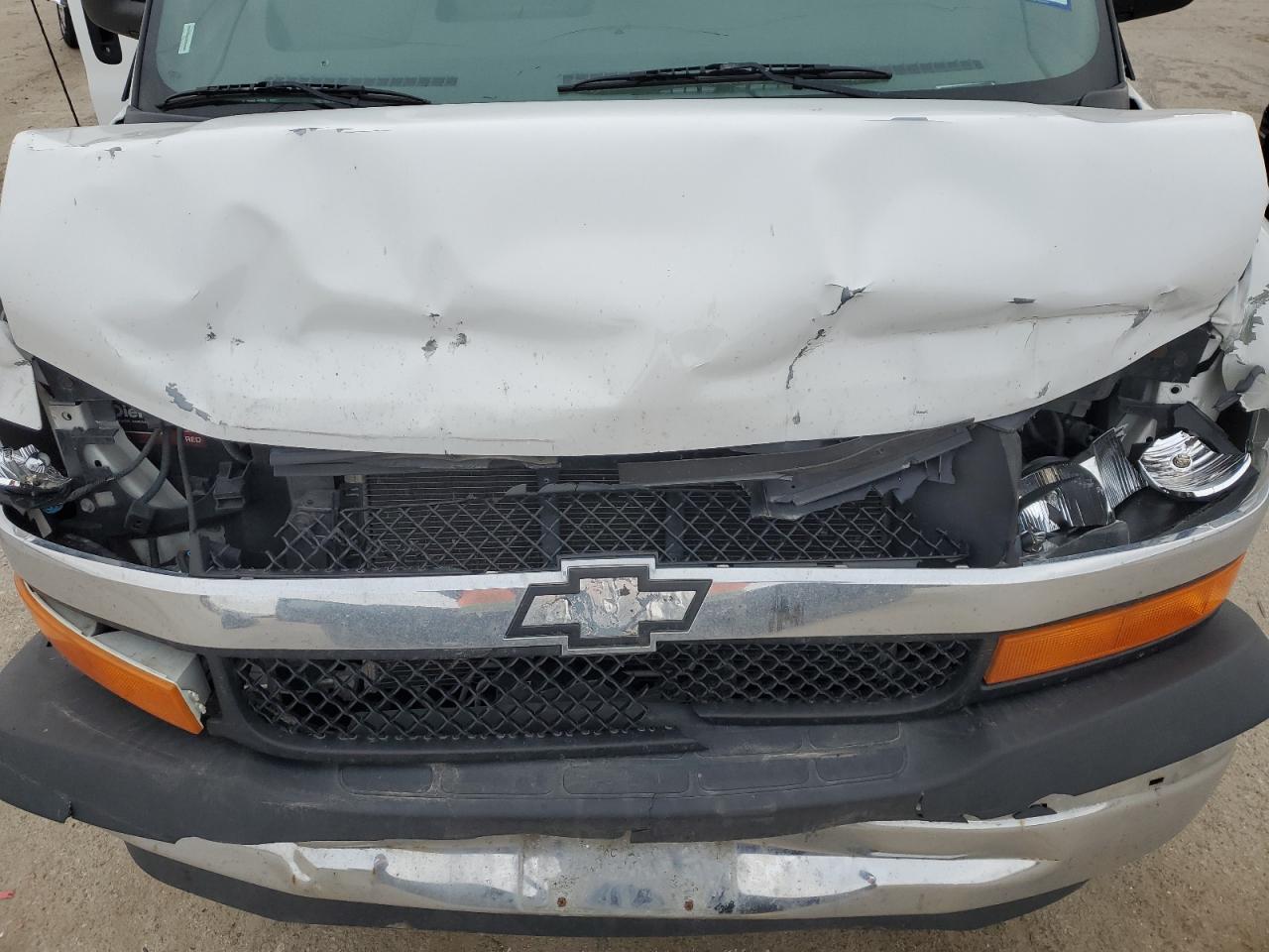 2017 Chevrolet Express VIN 1GAZGPFG5H1340095 Copart auction photo, front end / mechanical damage thumbnail 12