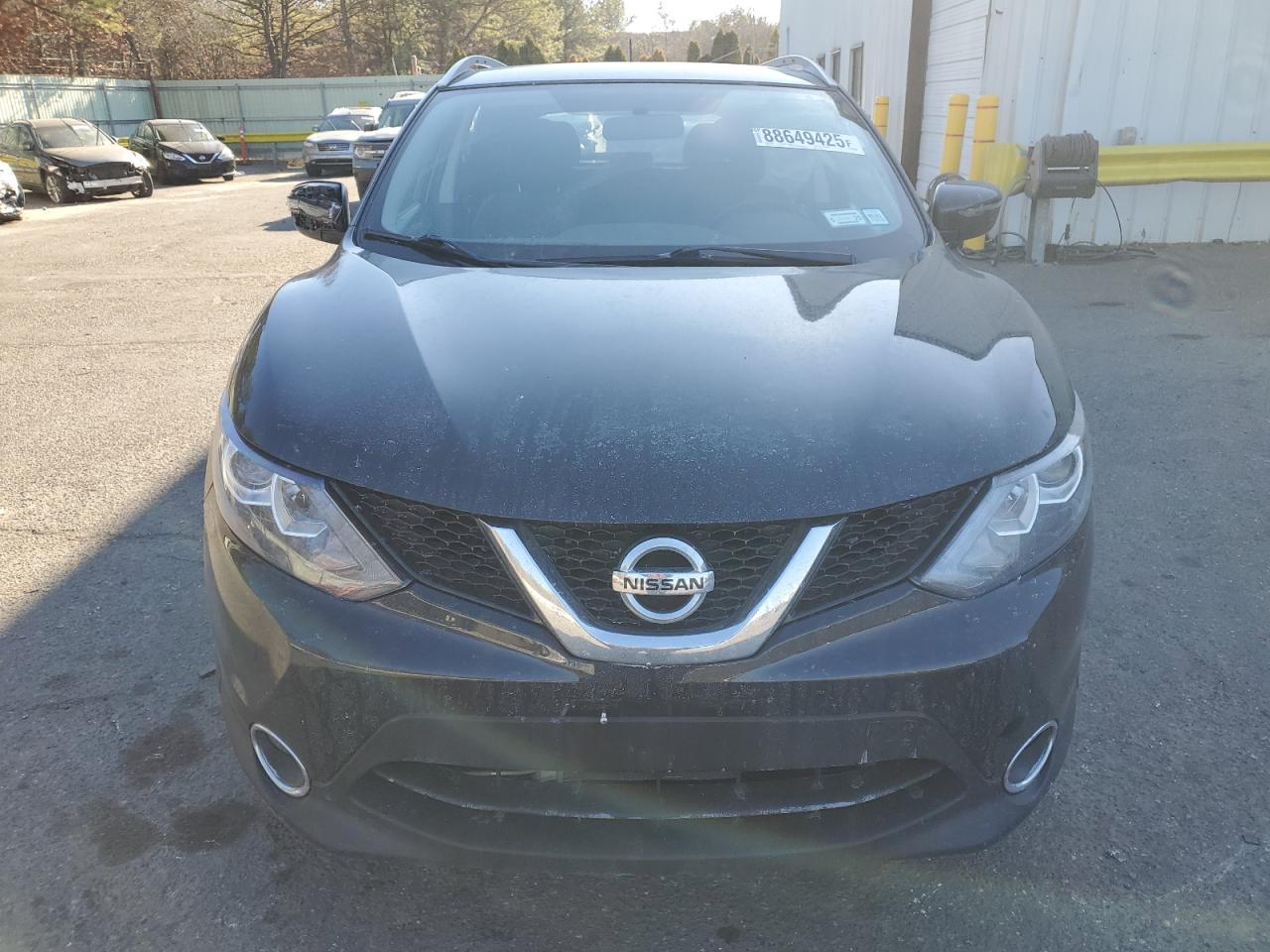 2017 Nissan Rogue VIN JN1BJ1CR3HW129223 Copart auction photo, side / rear end damage thumbnail 5
