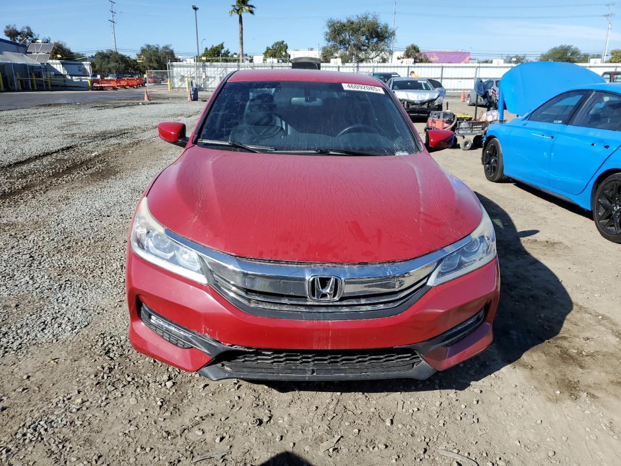 2017 Honda Accord VIN 1HGCR2F53HA111831 Copart auction photo, vandalism / front end damage thumbnail 5