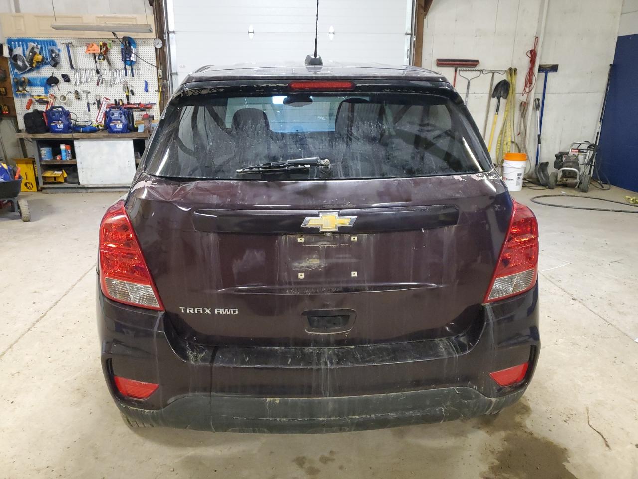 2021 Chevrolet Trax VIN KL7CJNSB8MB318199 Copart auction photo, all over damage thumbnail 6