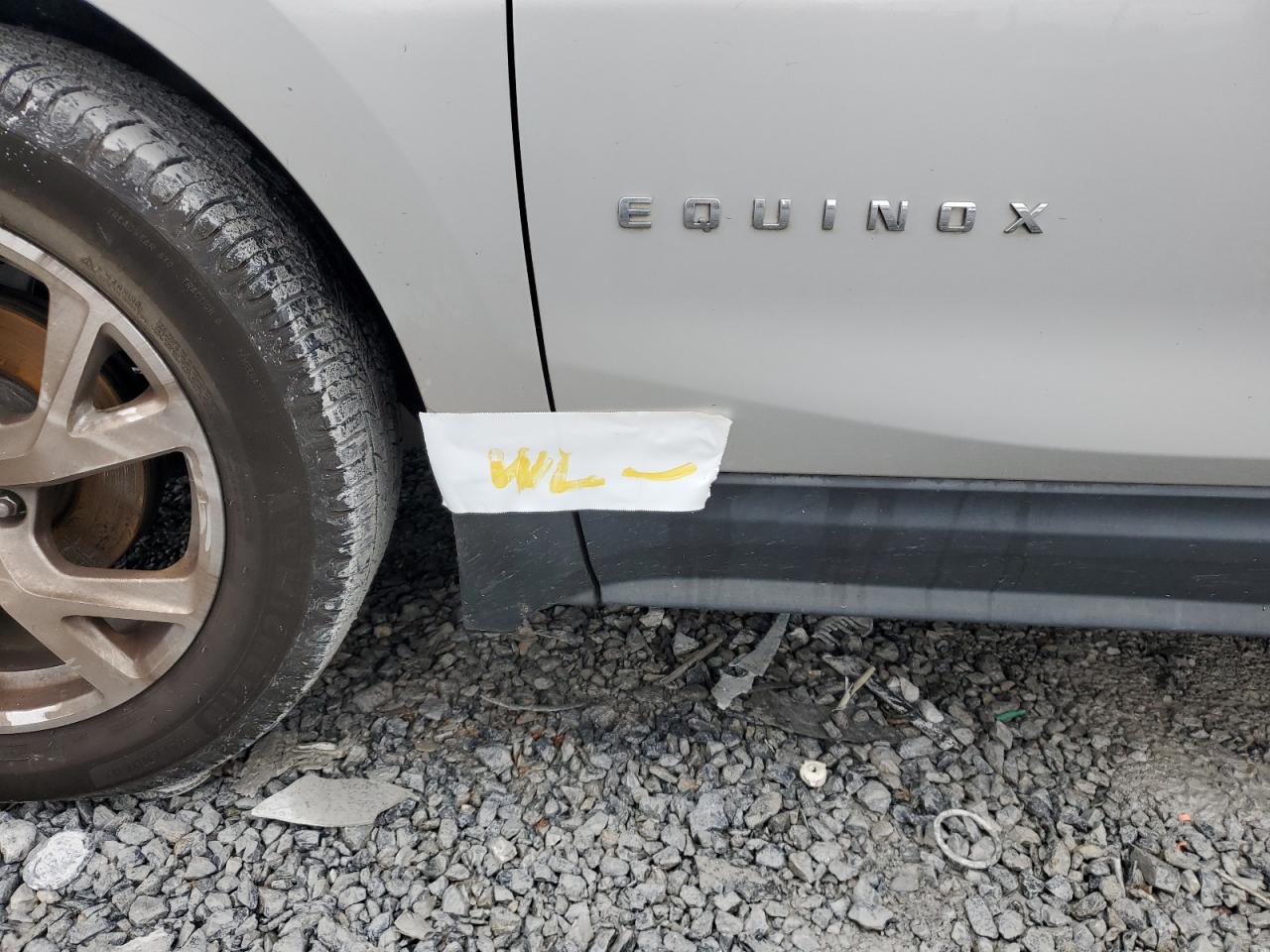 2018 Chevrolet Equinox VIN 2GNAXMEV2J6190959 Copart auction photo, water/flood damage thumbnail 13