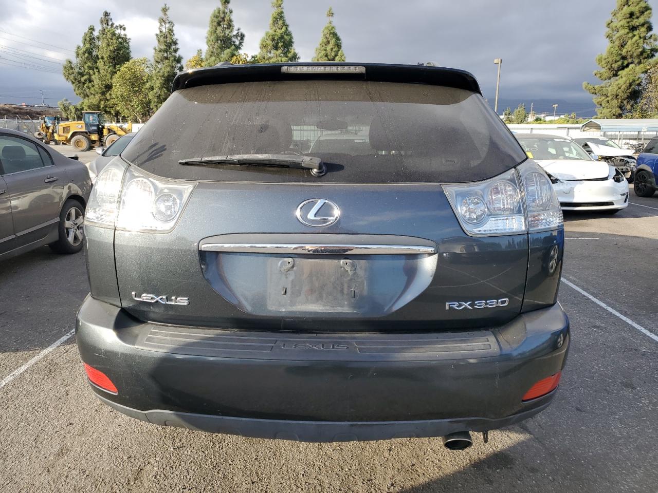 2005 Lexus RX VIN JTJGA31UX50046437 Copart auction photo, side damage thumbnail 6