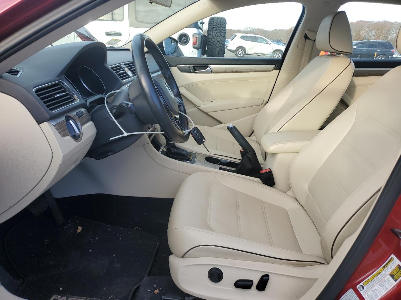 2016 Volkswagen Passat VIN 1VWBT7A37GC040289 Copart auction photo, front end / side damage thumbnail 7