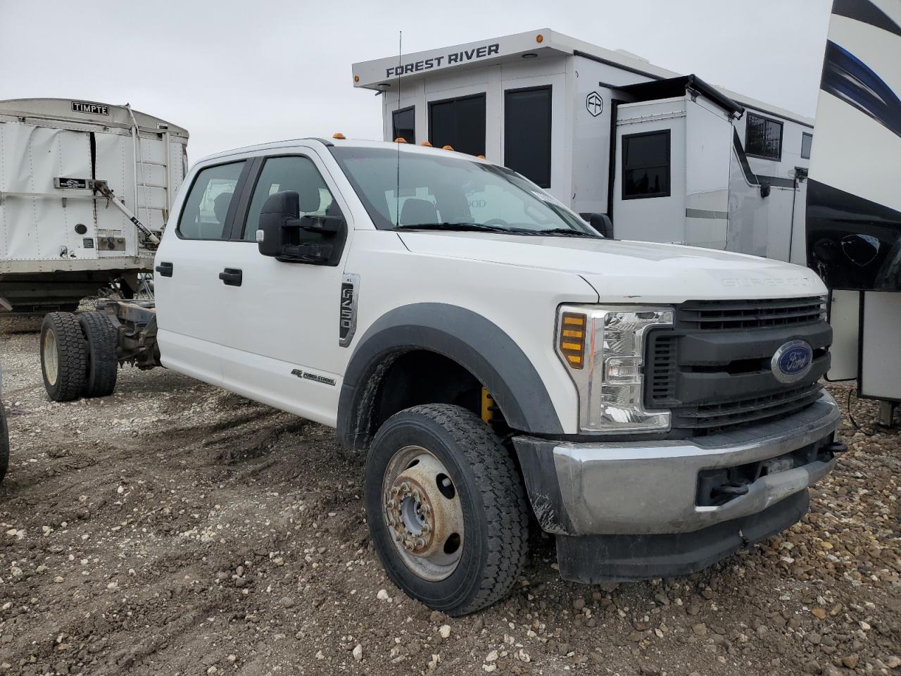 2018 Ford F450 VIN 1FD9W4HT6JEC93026 Copart auction photo, minor dent/scratches damage thumbnail 4