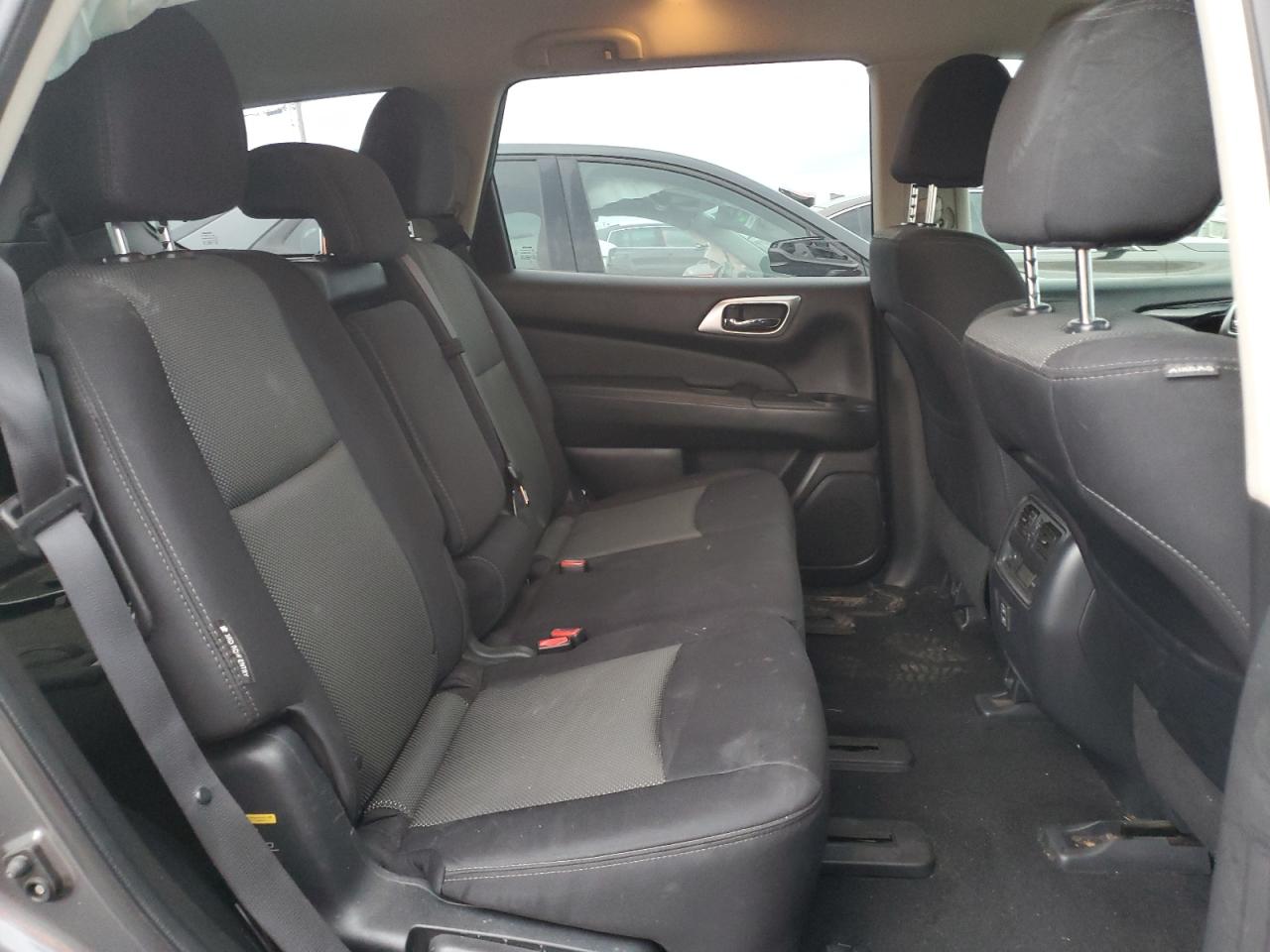 2018 Nissan Pathfinder VIN 5N1DR2MNXJC666352 Copart auction photo, all over damage thumbnail 12