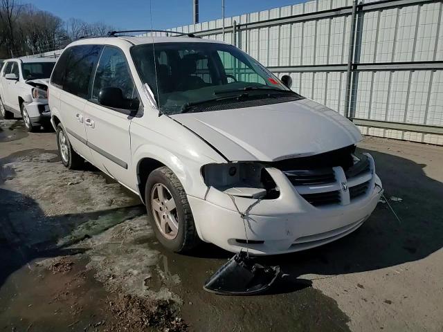 2006 Dodge Caravan VIN 1D4GP45R16B744313 Copart auction photo, front end damage thumbnail 12