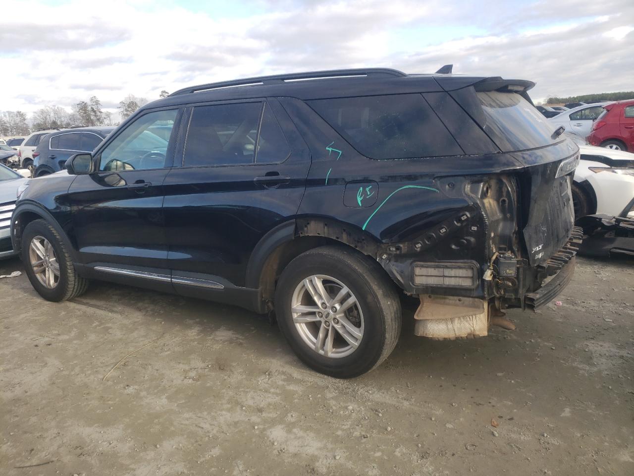 2020 Ford Explorer VIN 1FMSK7DH0LGB32842 Copart auction photo, all over damage thumbnail 2