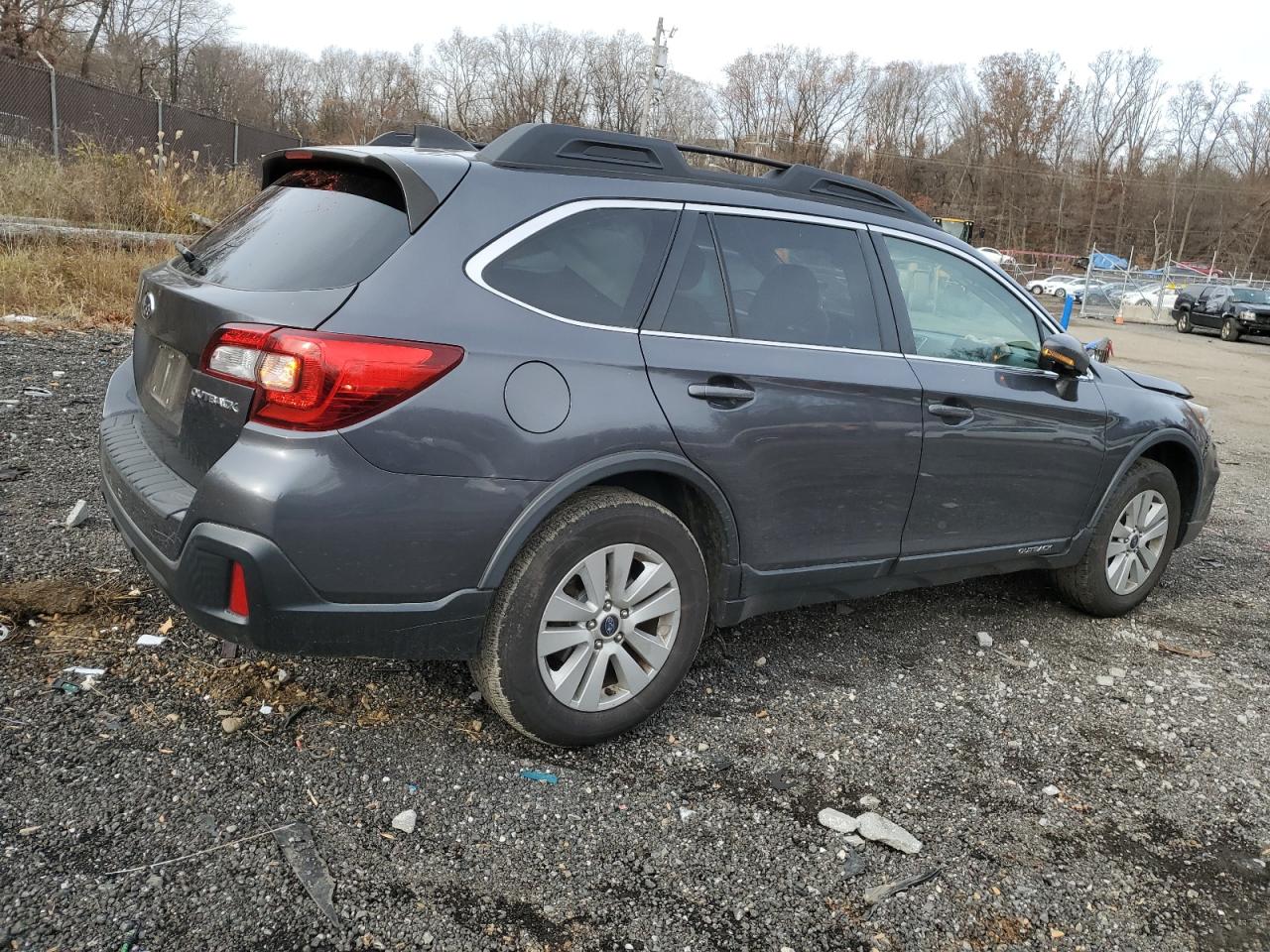2019 Subaru Outback VIN 4S4BSAHCXK3269790 Copart auction photo, front end / minor dent/scratches damage thumbnail 3