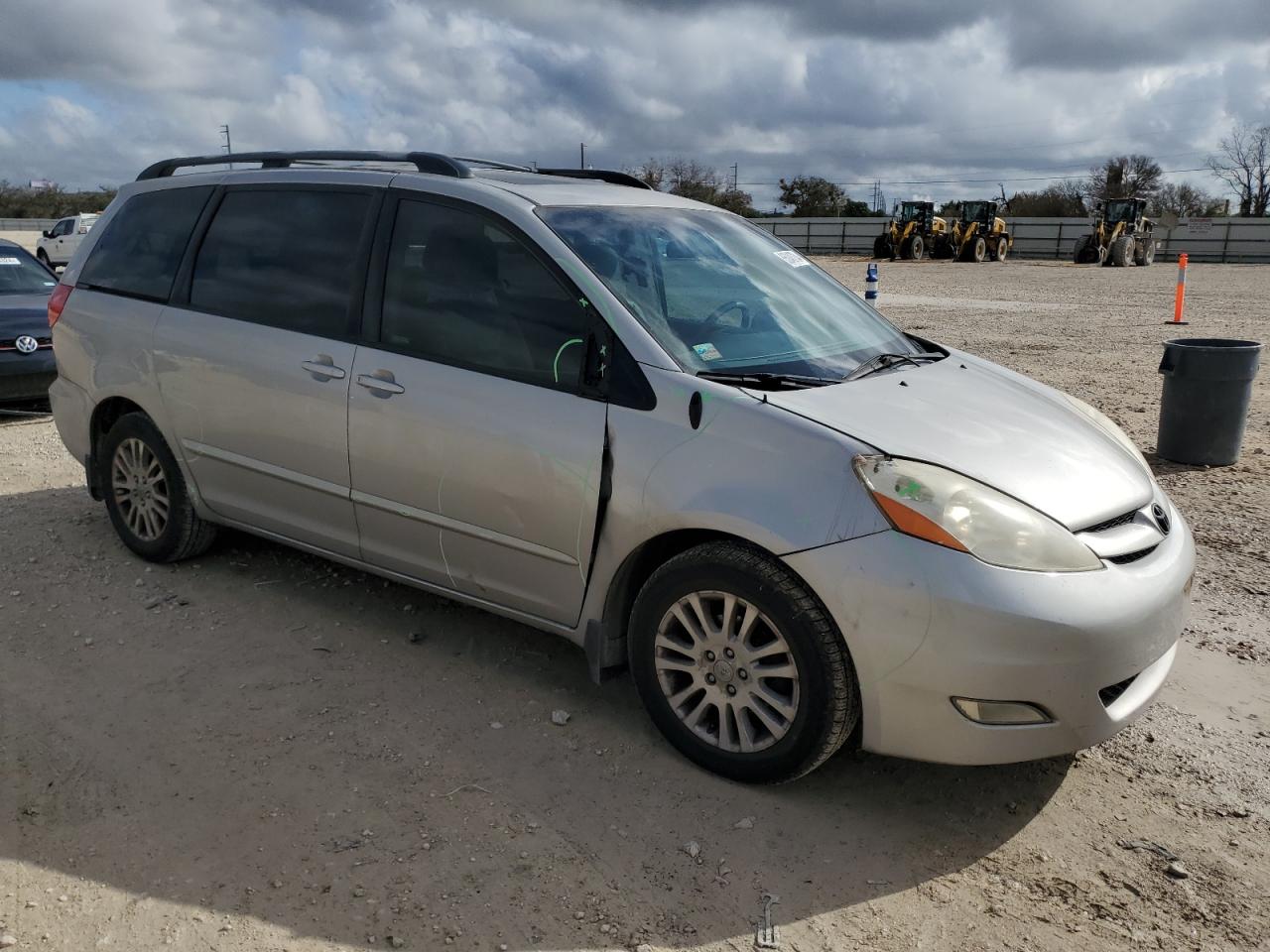 2009 Toyota Sienna VIN 5TDZK22C19S259109 Copart auction photo, all over damage thumbnail 4