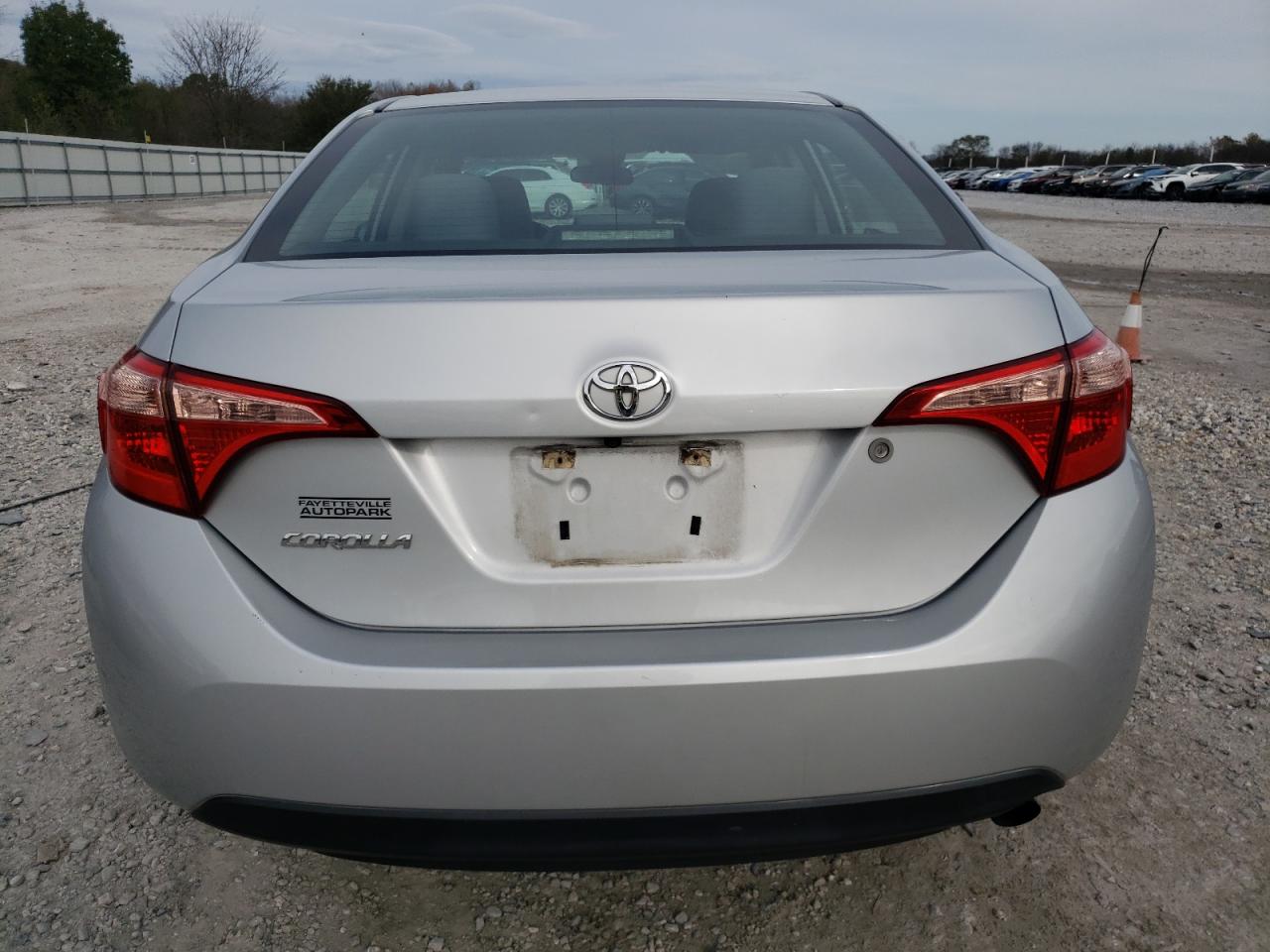2017 Toyota Corolla VIN 5YFBURHE1HP662821 Copart auction photo, front end / side damage thumbnail 6