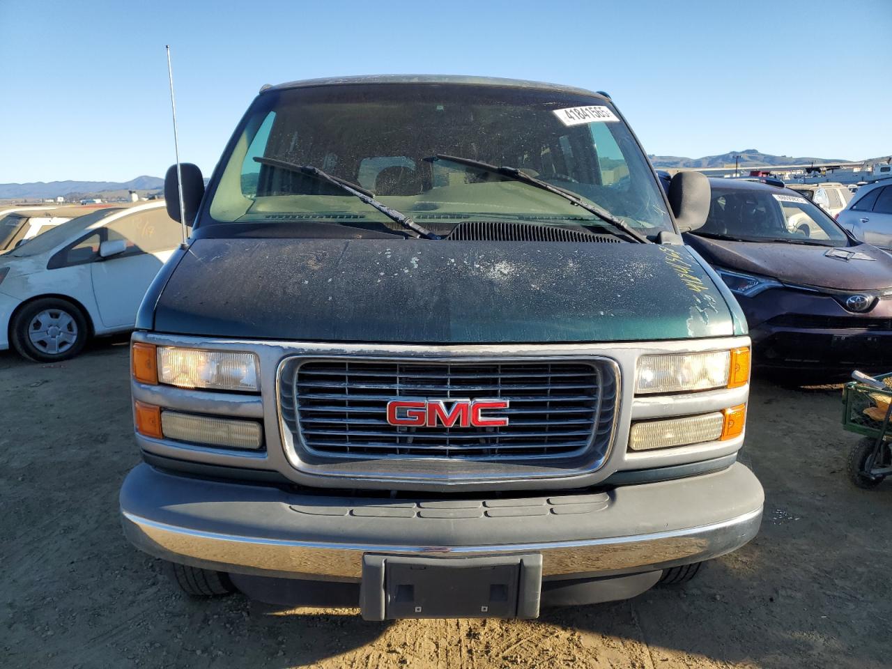 1997 GMC Savana VIN 1GKGG25R4V1024370 Copart auction photo, rear end damage thumbnail 5