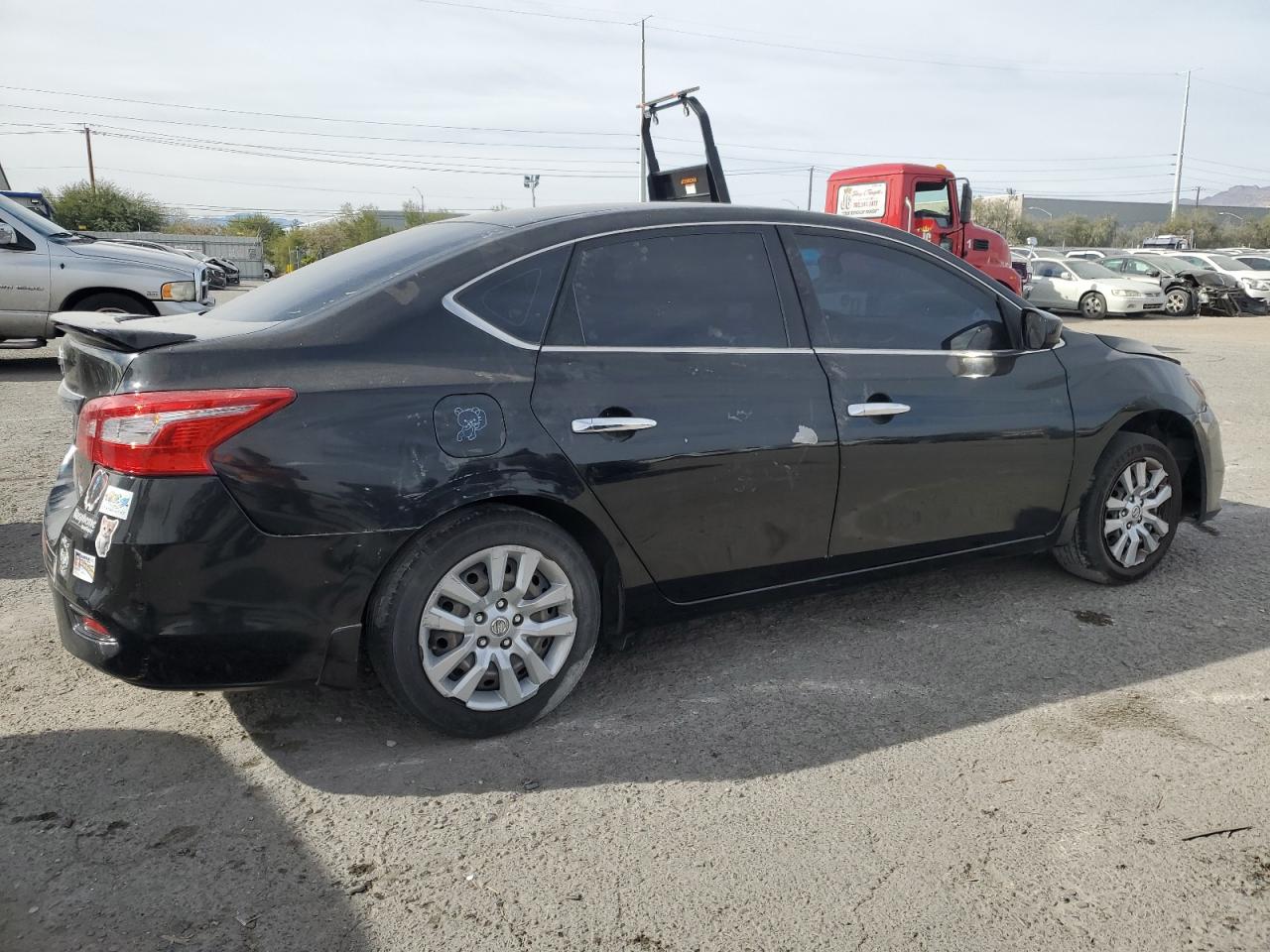 2017 Nissan Sentra VIN 3N1AB7AP2HY211787 Copart auction photo, front end / side damage thumbnail 3