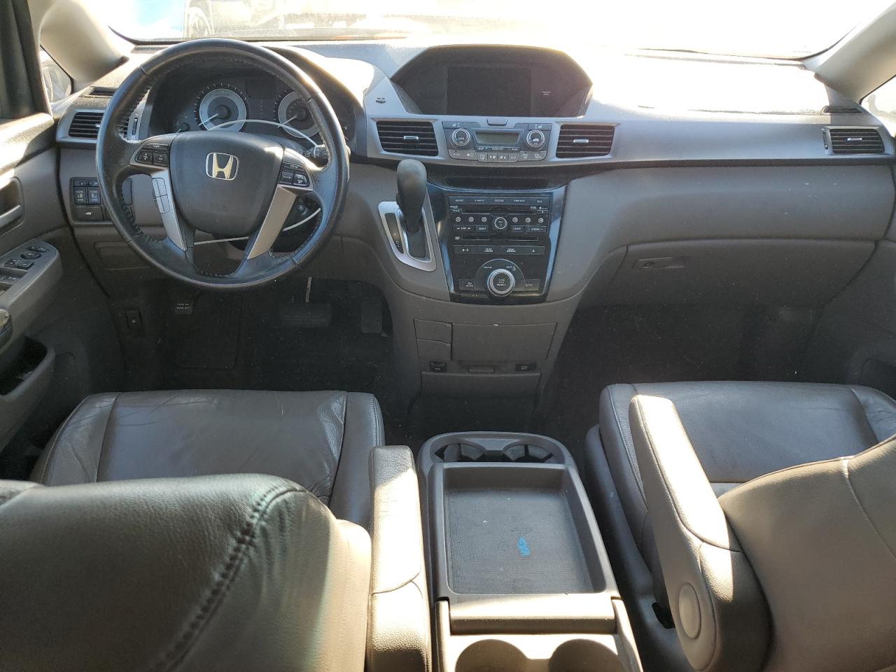 2011 Honda Odyssey VIN 5FNRL5H61BB003336 Copart auction photo, front end damage thumbnail 8