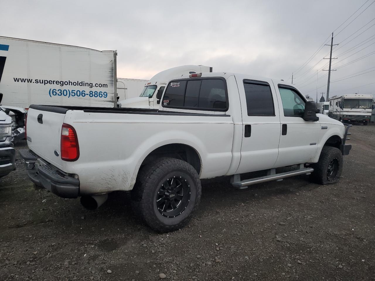 2000 Ford F350 VIN 1FTSW31F3YEE23343 Copart auction photo, all over damage thumbnail 3