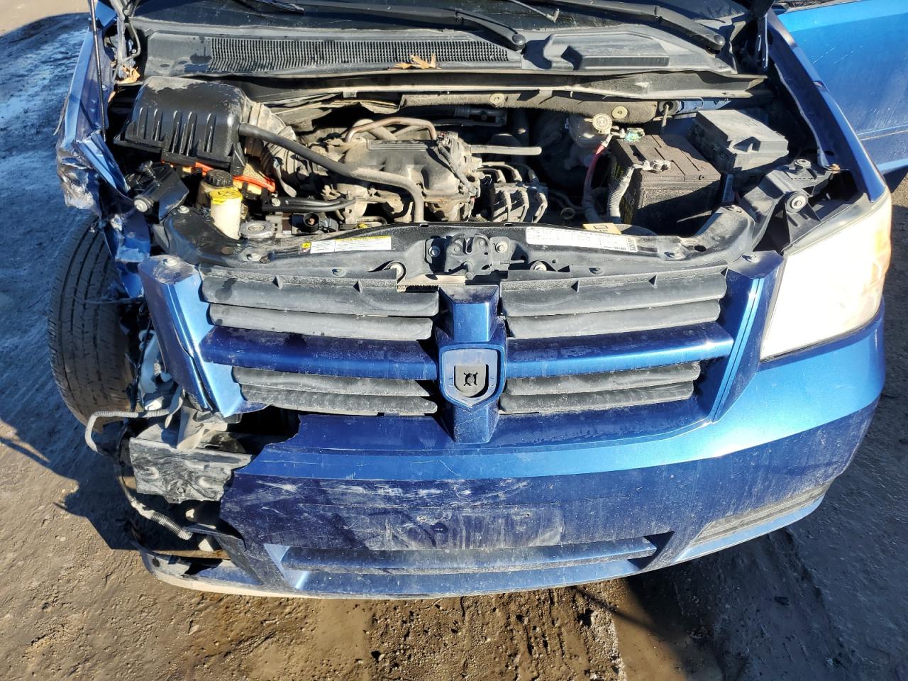 2010 Dodge Caravan VIN 2D4RN4DEXAR327019 Copart auction photo, front end damage thumbnail 12