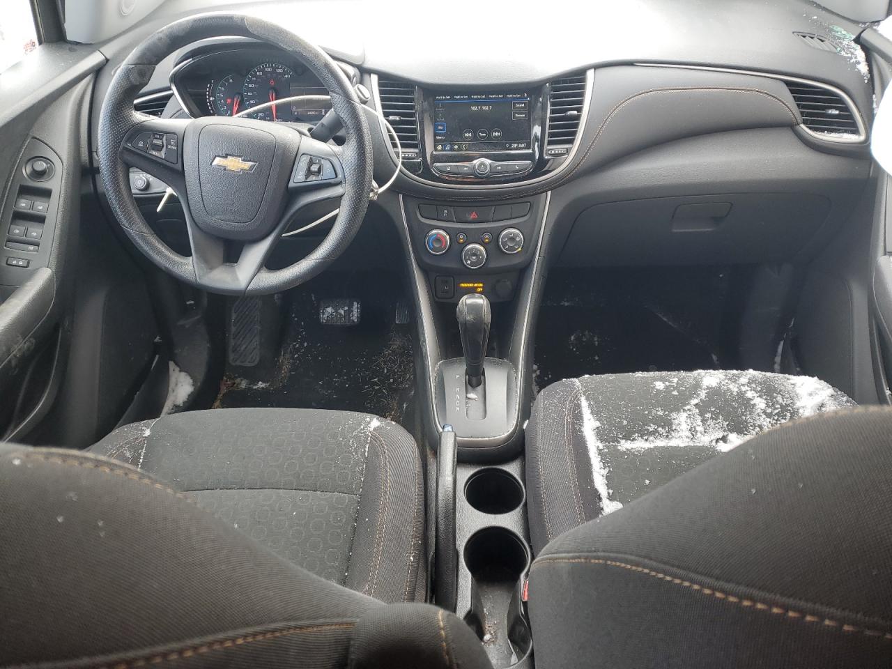 2019 Chevrolet Trax VIN 3GNCJKSB1KL337875 Copart auction photo, side / rear end damage thumbnail 8