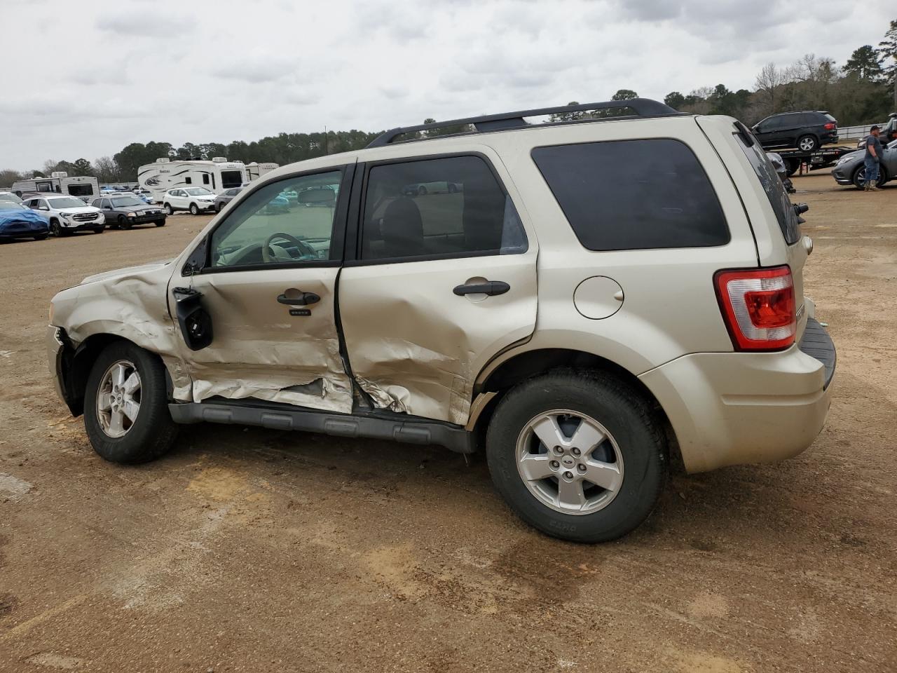 2012 Ford Escape VIN 1FMCU0D70CKB90752 Copart auction photo, side damage thumbnail 2