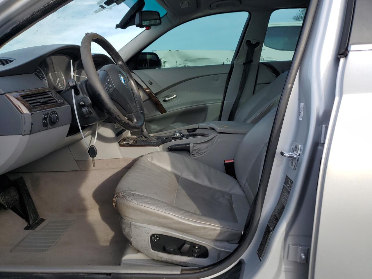 2004 BMW 5er VIN WBANA53584B848352 Copart auction photo, all over damage thumbnail 7