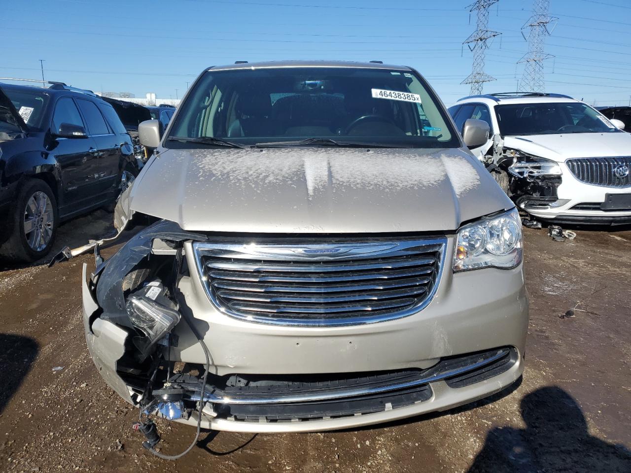 2016 Chrysler Town & Country VIN 2C4RC1AG6GR247068 Copart auction photo, front end damage thumbnail 5