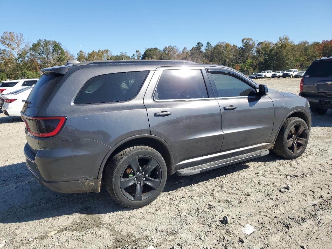 2018 Dodge Durango VIN 1C4RDJDG6JC341332 Copart auction photo, side / minor dent/scratches damage thumbnail 3