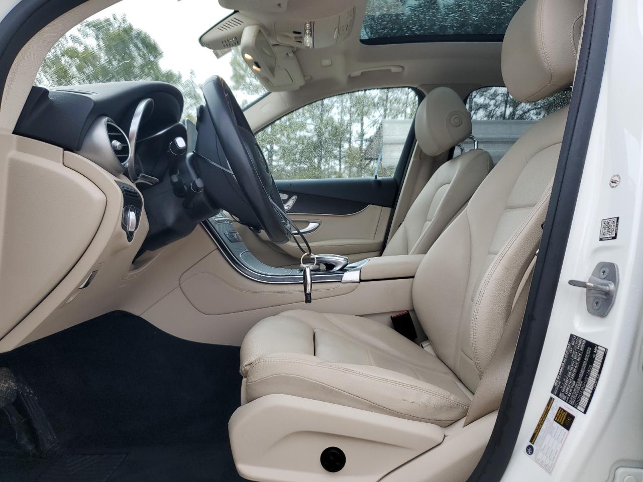 2017 Mercedes-Benz GLC VIN WDC0G4JB0HV012855 Copart auction photo, front end damage thumbnail 7
