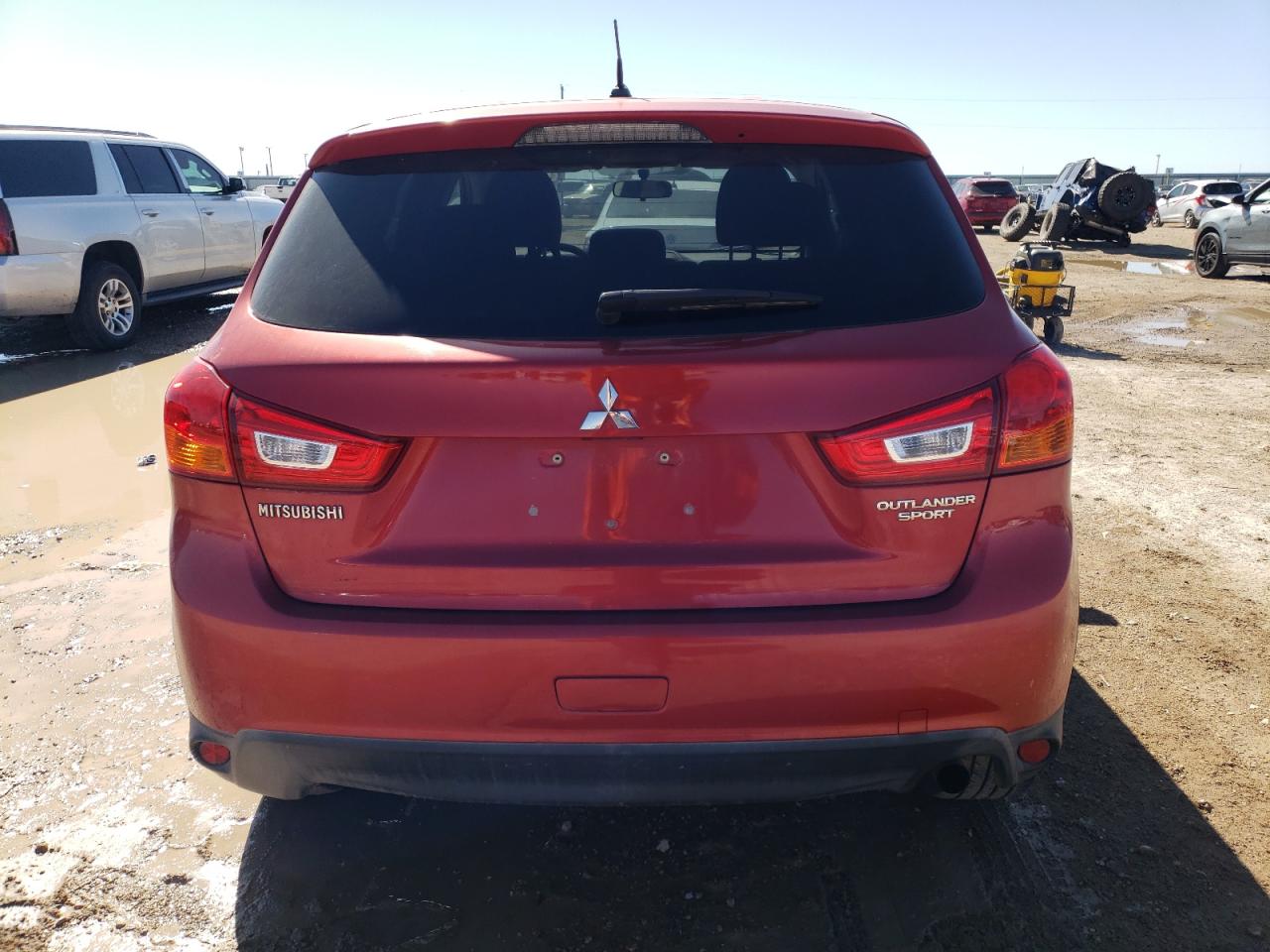 2016 Mitsubishi Outlander VIN JA4AP3AUXGZ027533 Copart auction photo, minor dent/scratches damage thumbnail 6
