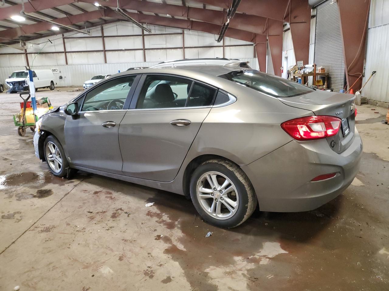 2017 Chevrolet Cruze VIN 3G1BE5SM2HS556198 Copart auction photo, front end / side damage thumbnail 2