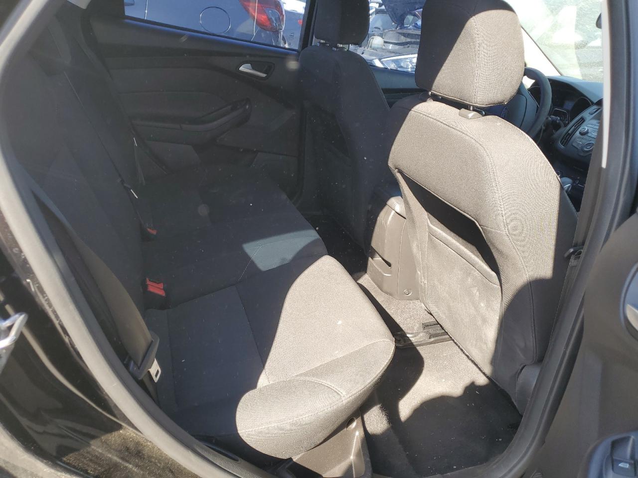 2017 Ford Focus VIN 1FADP3K22HL215960 Copart auction photo, minor dent/scratches damage thumbnail 10