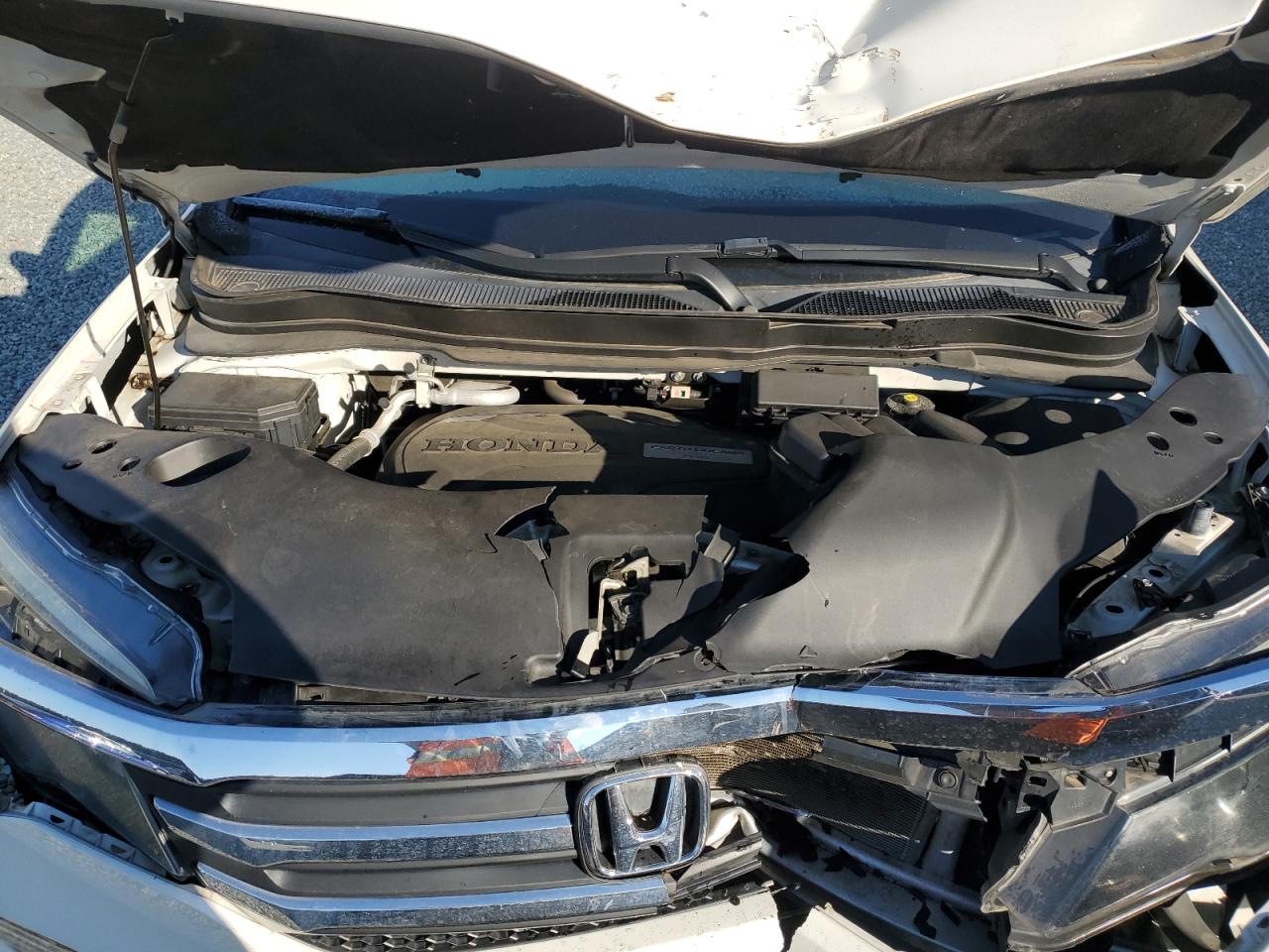 2016 Honda Pilot VIN 5FNYF6H88GB015775 Copart auction photo, front end damage thumbnail 12