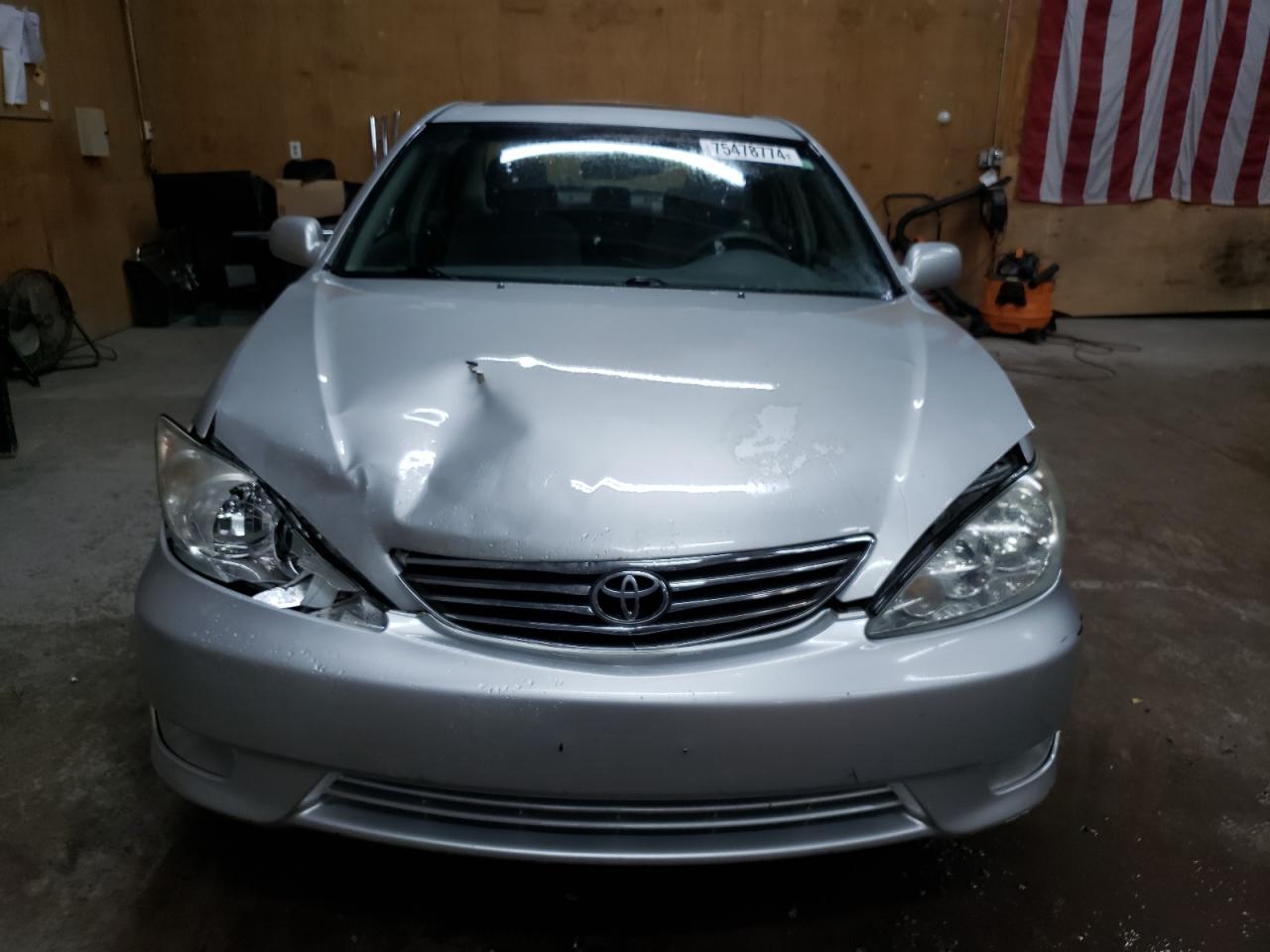 2006 Toyota Camry VIN 4T1BE32K76U132356 Copart auction photo, front end / minor dent/scratches damage thumbnail 5