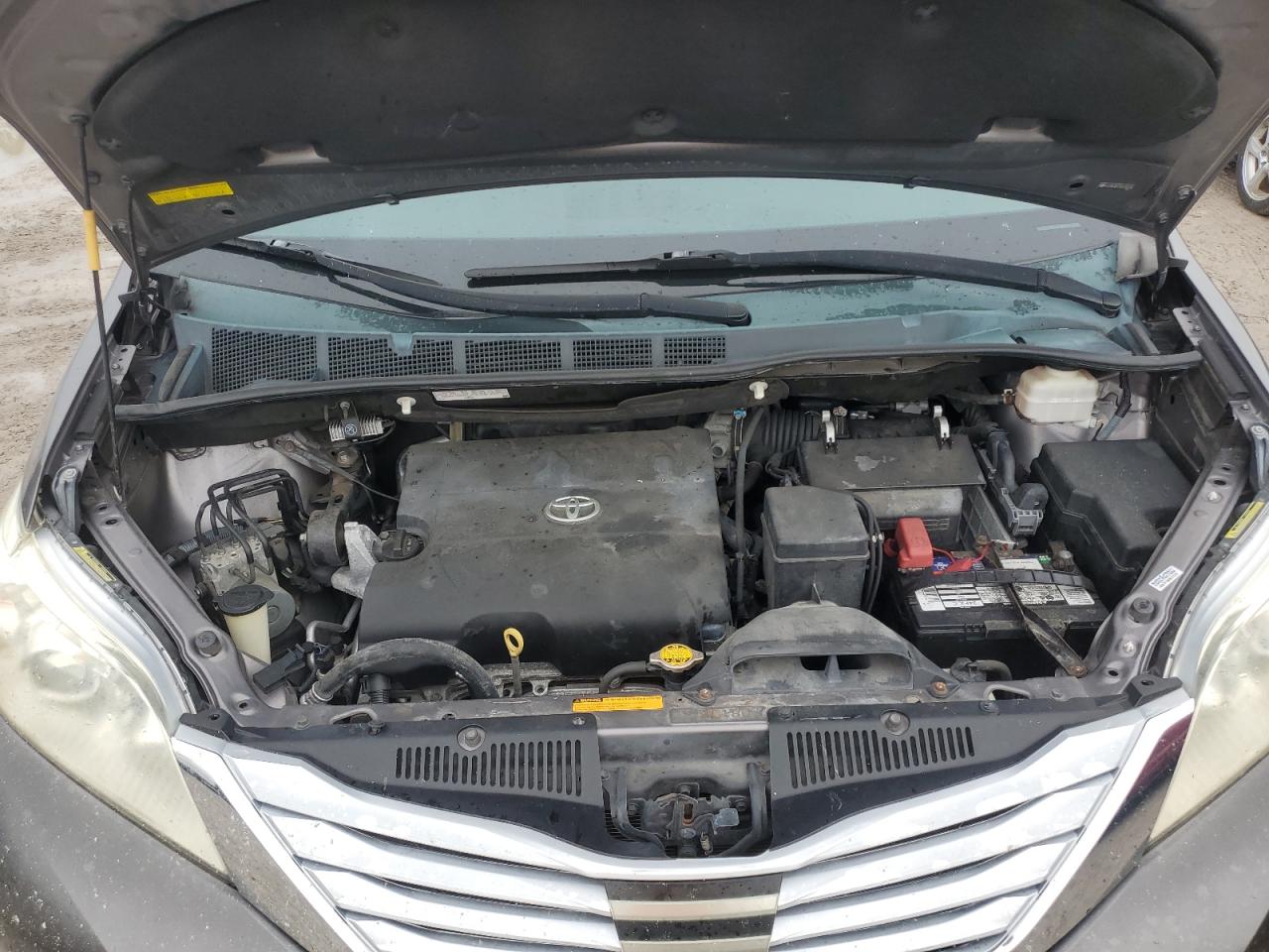 2013 Toyota Sienna VIN 5TDYK3DC7DS320776 Copart auction photo, water/flood damage thumbnail 12