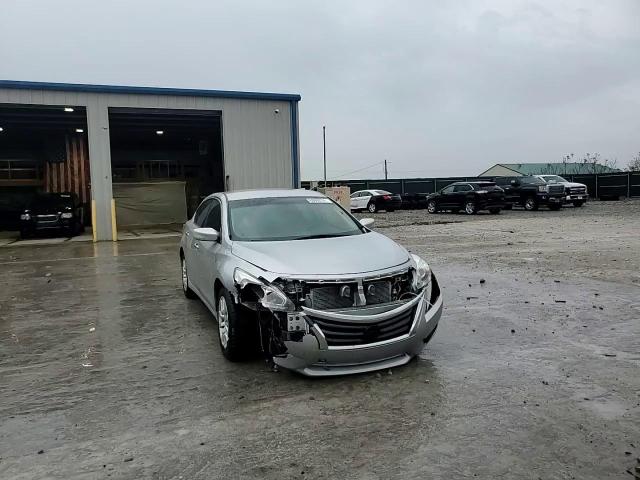 2015 Nissan Altima VIN 1N4AL3AP8FN325666 Copart auction photo, front end damage thumbnail 11