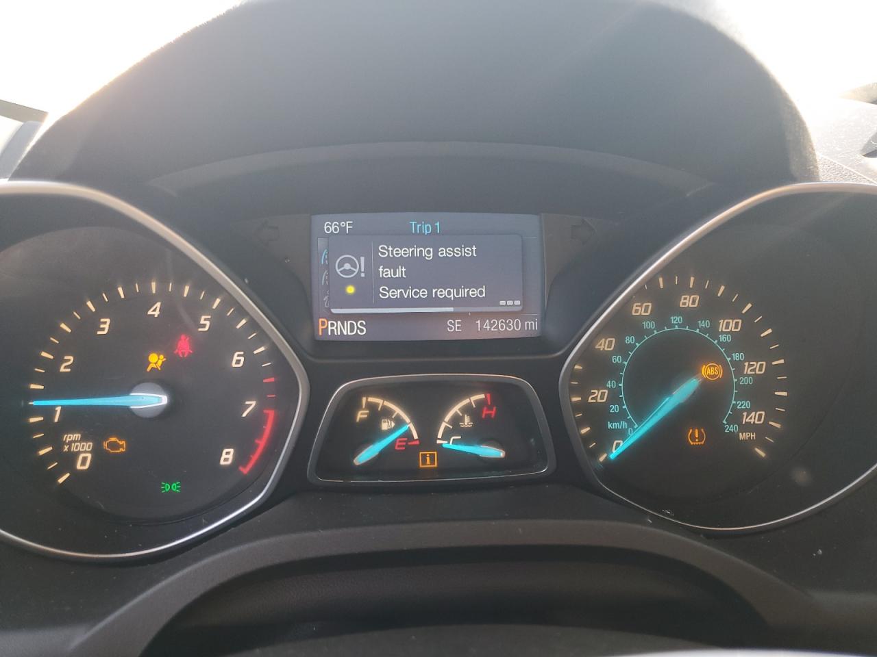2014 Ford Escape VIN 1FMCU0GX1EUC31201 Copart auction photo, front end damage thumbnail 9